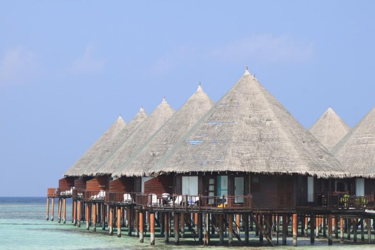 Ile kosztuje urlop na Malediwach? Poznaj koszty zakwaterowania i atrakcji